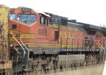 BNSF 4863